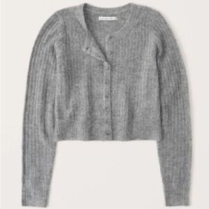 Abercrombie and Fitch Grey Crew Neck Cardigan Size M